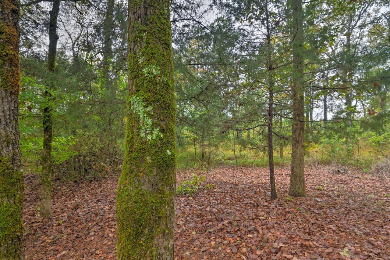فيلا Hochatown Hideaway With Hot Tub, Grill And Fire Pit! Stephens Gap المظهر الخارجي الصورة